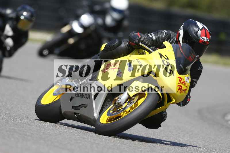 /44 09.08.2025 Plüss Moto Sport ADR/Freies Fahren/255